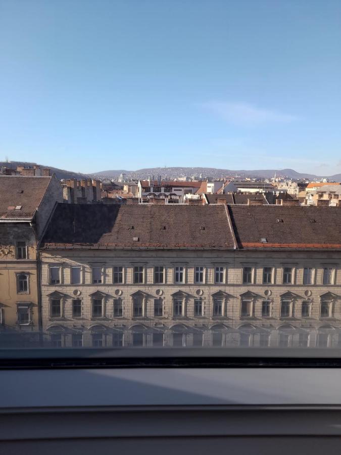 Est Grand Hotel Savoy Budapest Exterior foto