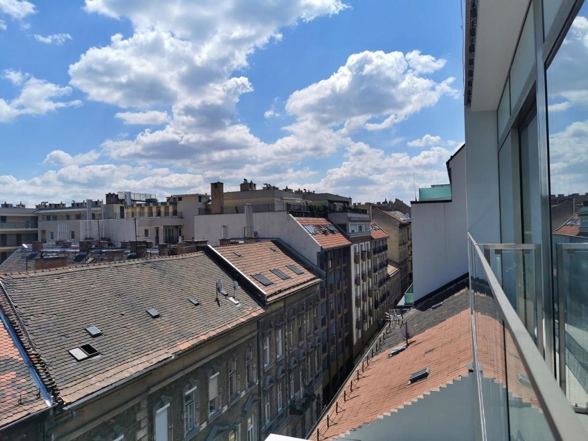 Est Grand Hotel Savoy Budapest Exterior foto